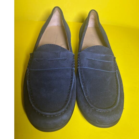 Array Women's Navy Blue Suede Leather Loafers Size 7.5 Narrow - Picture 2 of 5